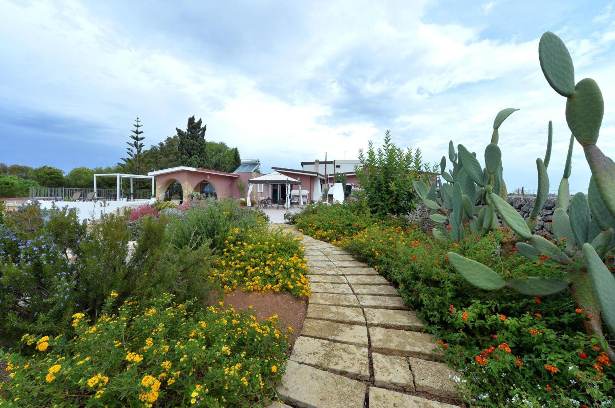 Villa Carola Gallipolli Exteriör bild